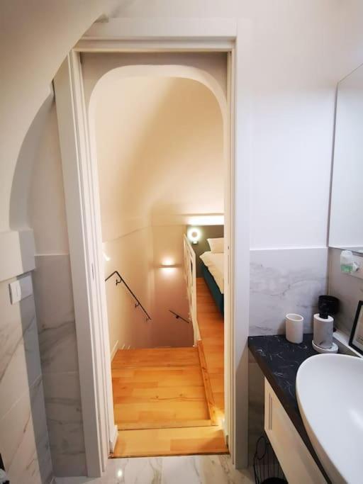 Gombruti14 Boutique Home Bologna Exteriör bild
