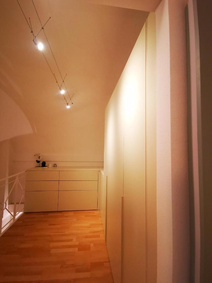 Gombruti14 Boutique Home Bologna Exteriör bild
