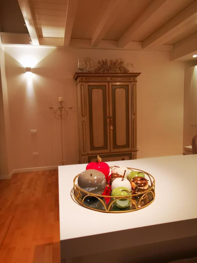 Gombruti14 Boutique Home Bologna Exteriör bild